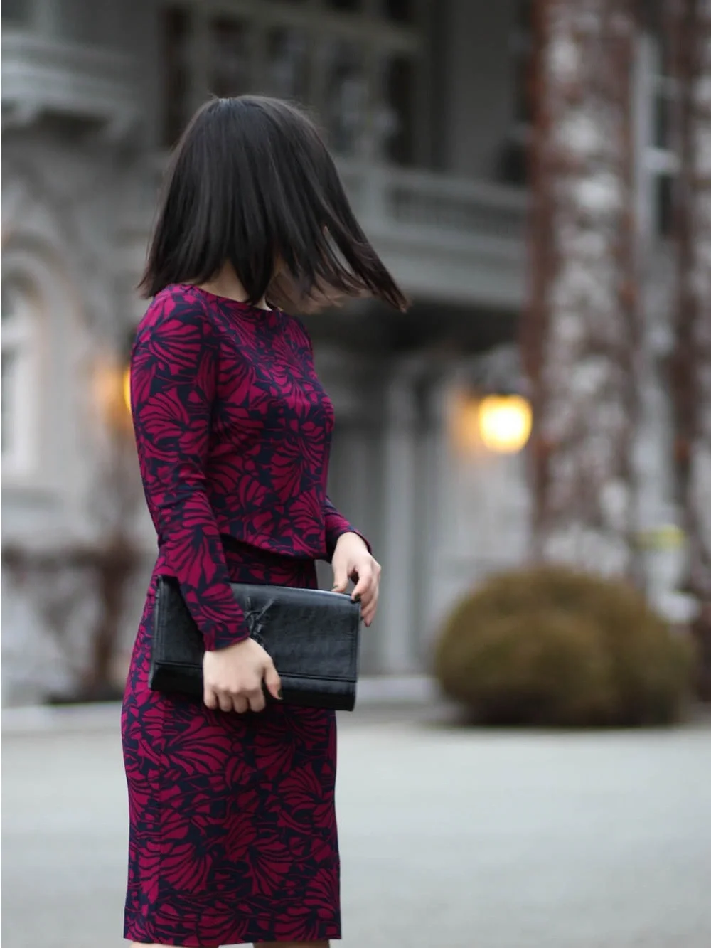 Tory Burch Etta Blouson Midi Dress in Berry and Navy Floral size medium